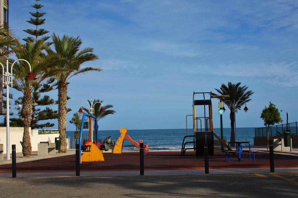 Apartament Playa Arenales Apartment Arenales del Sol Room photo